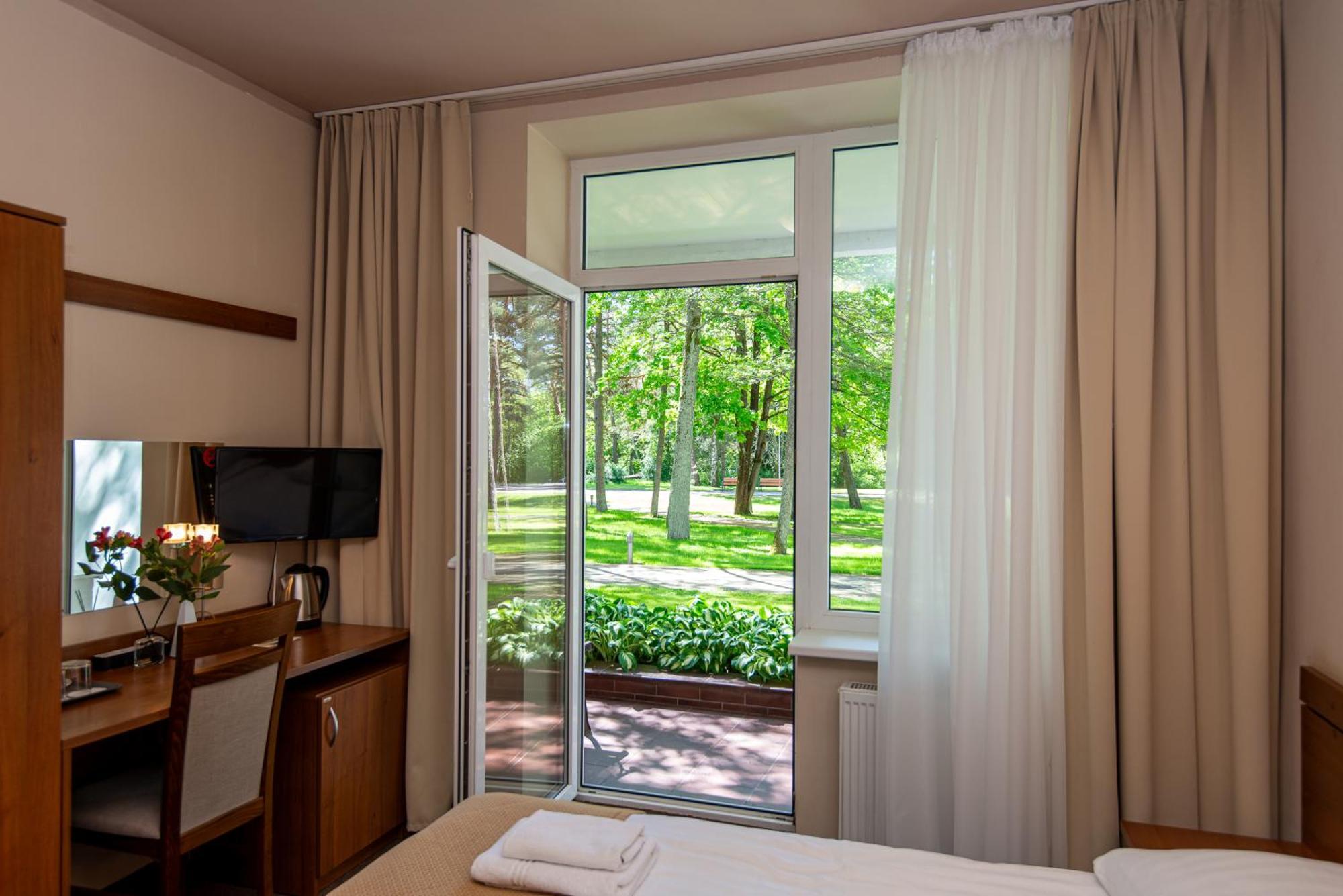 Zuvedra Hotell Palanga Eksteriør bilde
